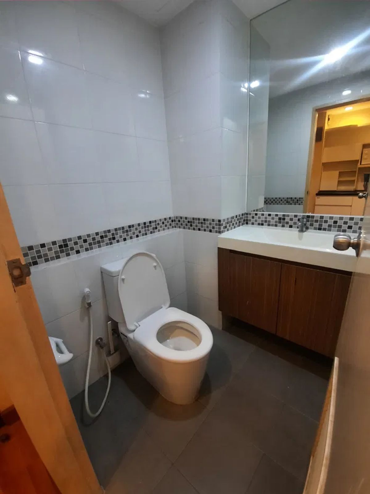 For SaleCondoOnnut, Udomsuk : The room is beautiful. Very good price.