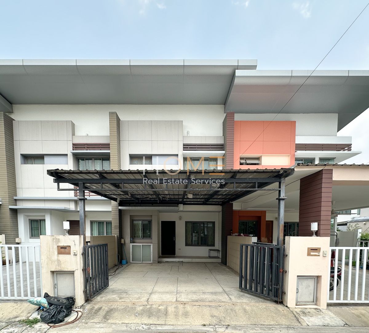 For SaleTownhomeChaengwatana, Muangthong : Phatra Motown / 3 Bedrooms (Sale), Pattra Mo Town / 3 Bedrooms (SALE) Golf044