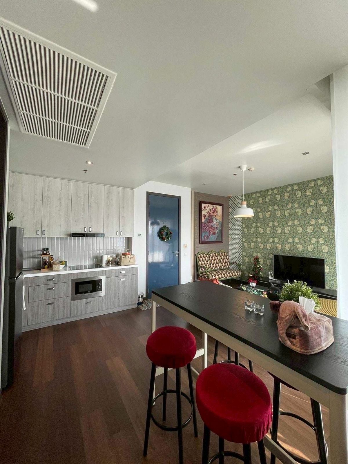 For RentCondoSathorn, Narathiwat : 🔥 Condo rental, good location, big room 🔥
