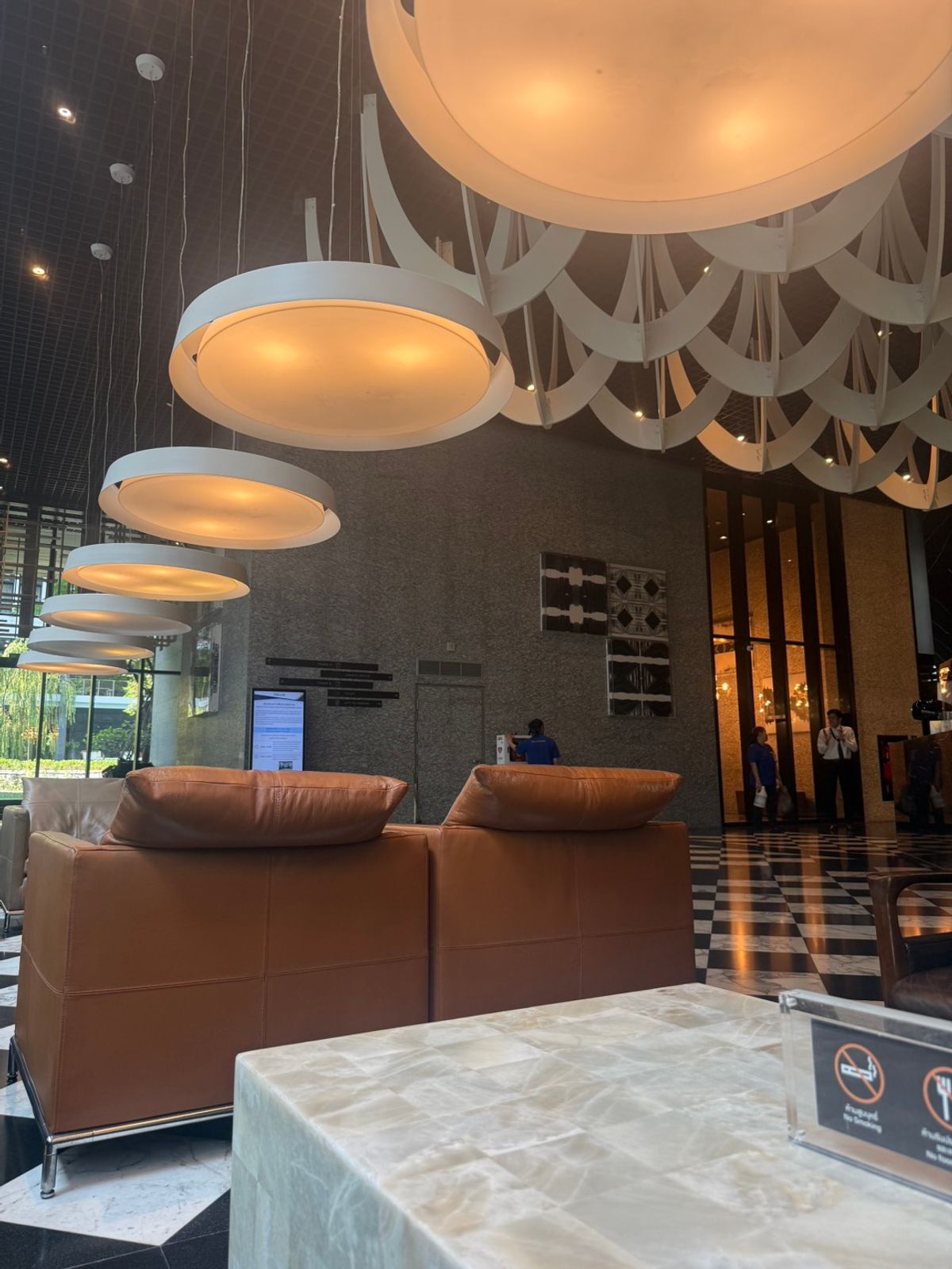 For RentCondoWitthayu, Chidlom, Langsuan, Ploenchit : Luxury condo for rent, Noble Ploenchit, City, BTS Ploenchit