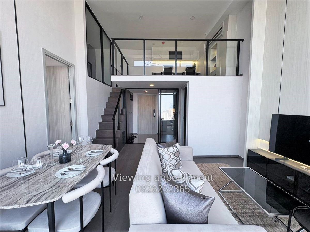 ขายคอนโดสยาม จุฬา สามย่าน : 🔥 Special Price! Luxurious Duplex on High Floor at Park Origin Chula – Only 13.8 Million! ( FQ quota )