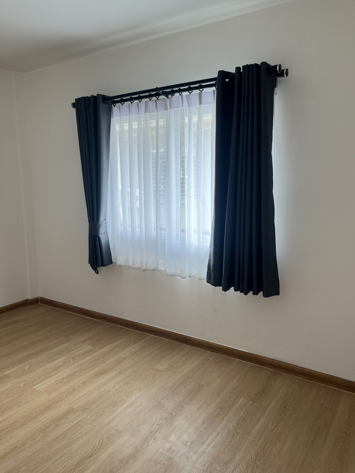 For SaleTownhomePattanakan, Srinakarin : P-2707 Urgent sale! The Master, Suan Luang Rama 9, good location, convenient to travel next to the main road.
