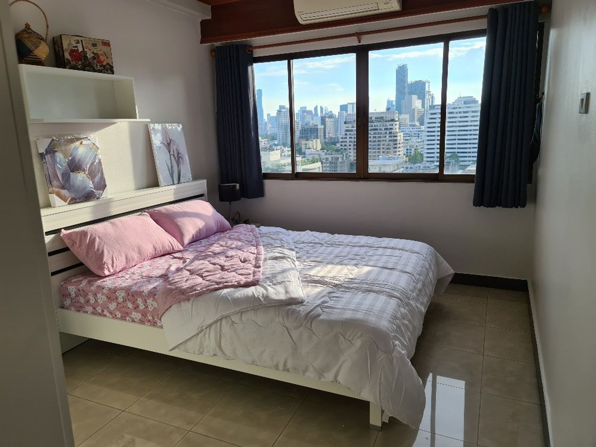 ขายคอนโดสุขุมวิท อโศก ทองหล่อ : LTH12185 – Saranjai Mansion FOR SALE Size 71 sqm. 2 beds 2 baths Near BTS Nana Station ONLY 5.2 MB