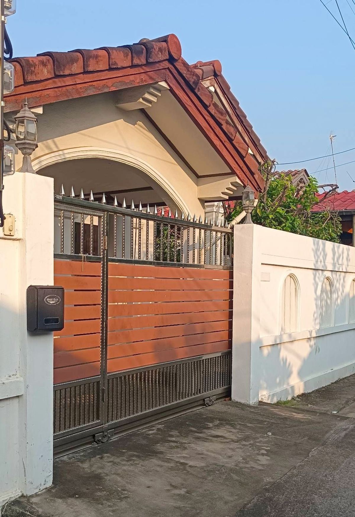 ขายบ้านมีนบุรี-ร่มเกล้า : บ้านพร้อมอยู่กรุงเทพ ในทำเลโคตรดี 