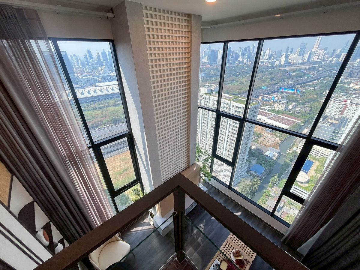 For RentCondoRama9, Petchburi, RCA : New Corner Unit for Rent - 𝐊𝐧𝐢𝐠𝐡𝐭𝐛𝐫𝐢𝐠𝐞 𝐒𝐩𝐚𝐜𝐞 9