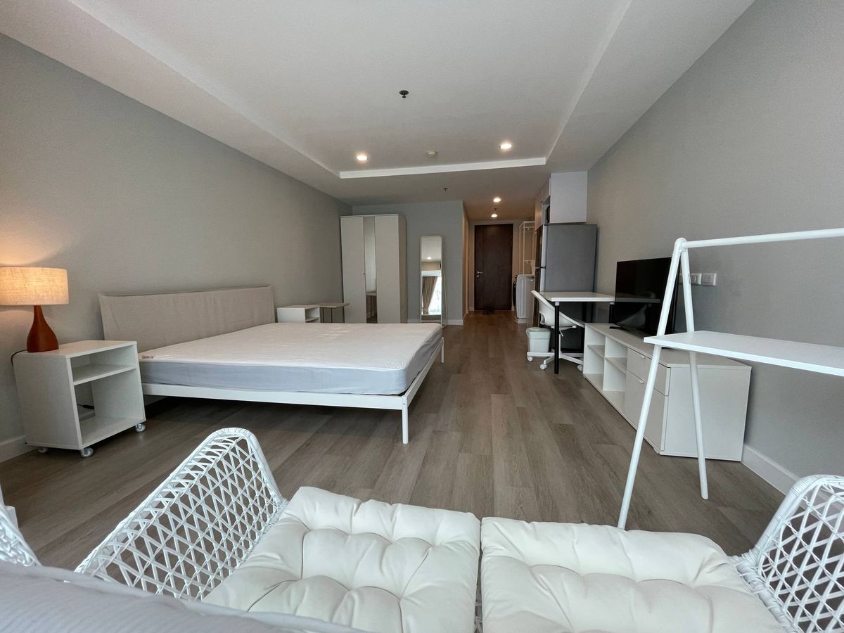 ขายคอนโดนานา : The Trendy Condominium (เดอะ เทรนดี้ คอนโดมิเนียม)