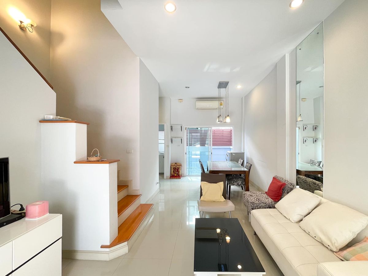 For SaleTownhomeLadkrabang, Suwannaphum Airport : The Metro Rama 9 /3 Bedrooms (Sale), The Metro Rama 9 /3 Bedrooms (For Sale) FON005