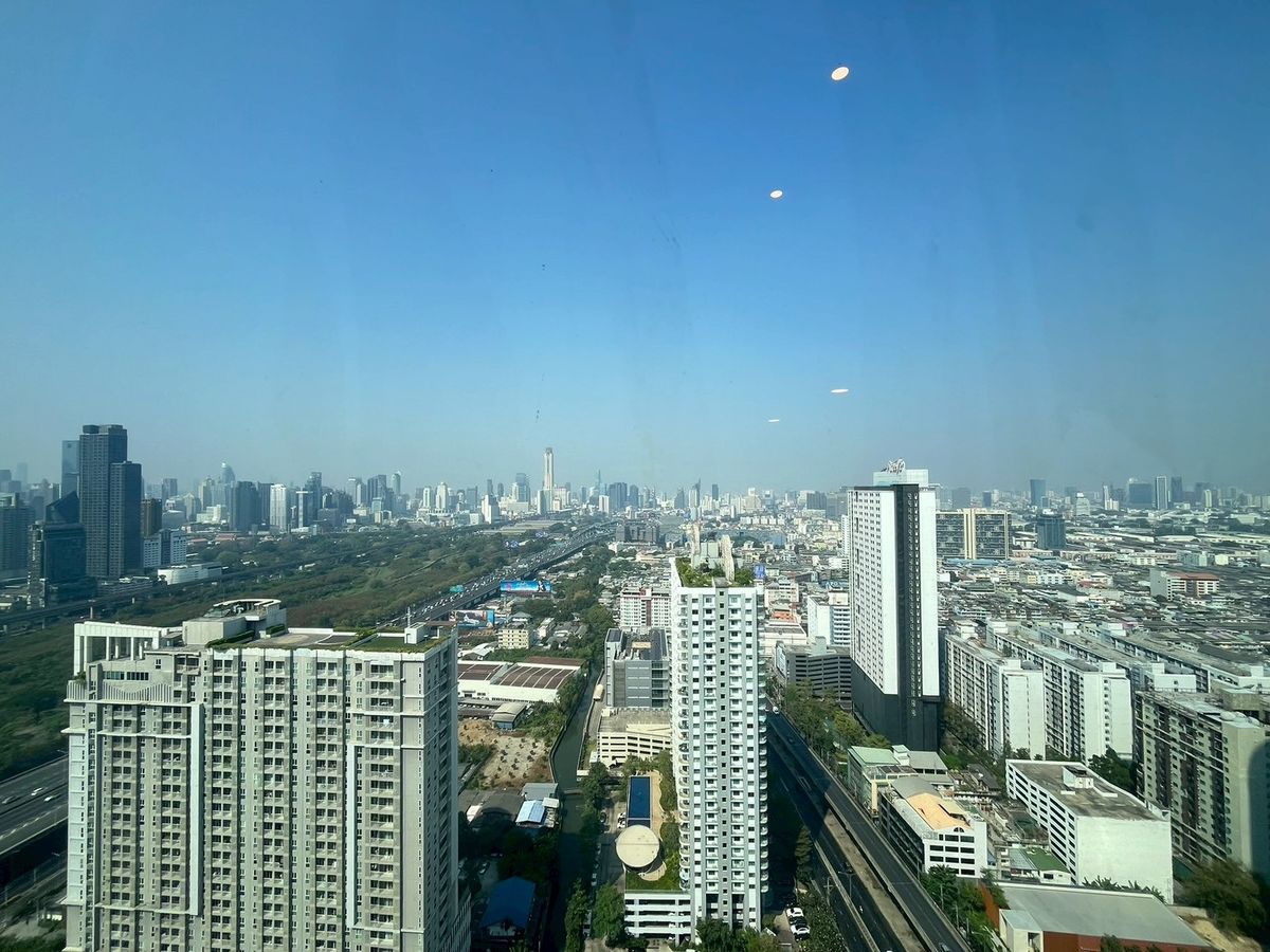 For RentCondoRama9, Petchburi, RCA : New Corner Unit for Rent - 𝐊𝐧𝐢𝐠𝐡𝐭𝐛𝐫𝐢𝐠𝐞 𝐒𝐩𝐚𝐜𝐞 9