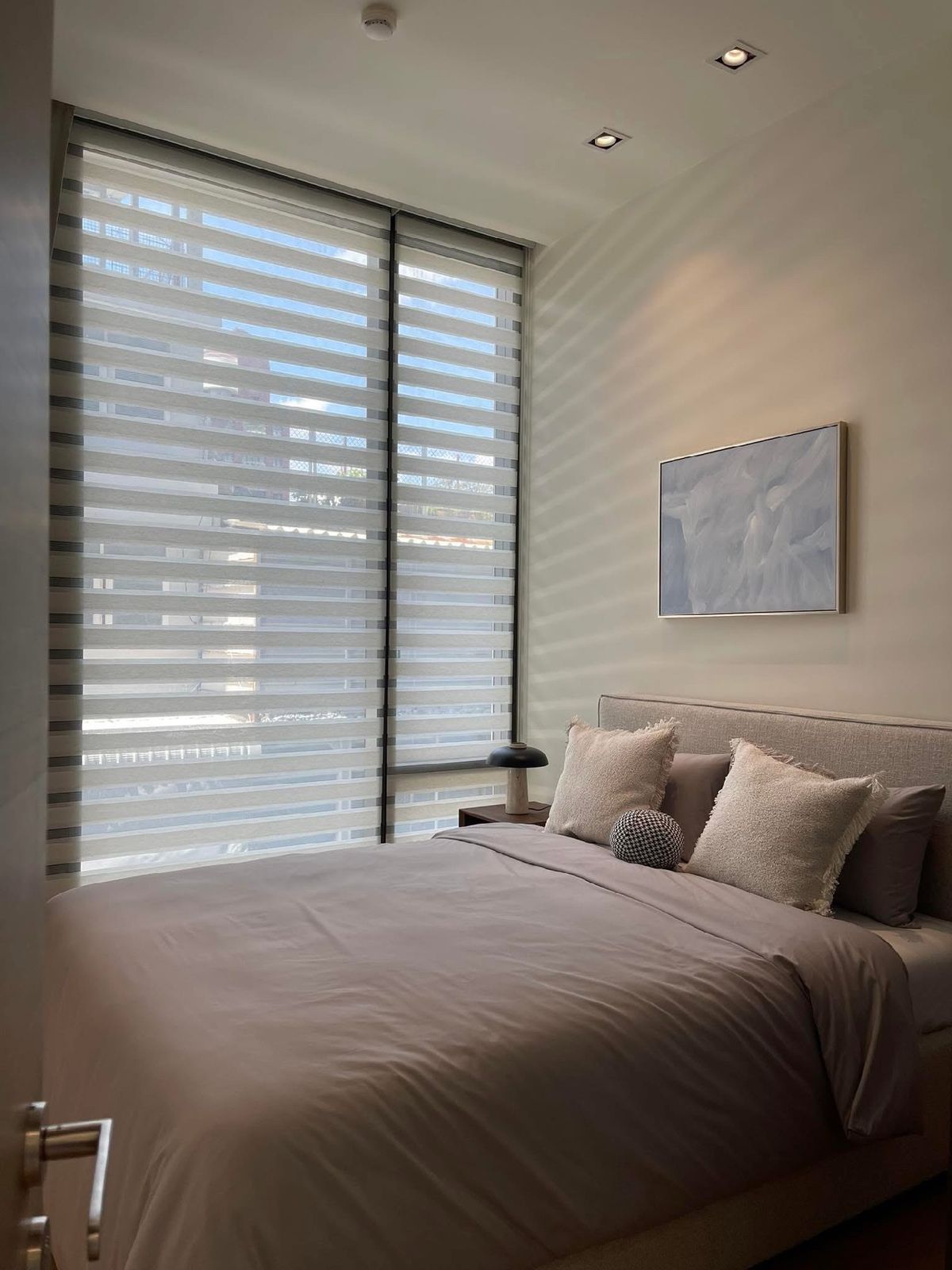 For RentCondoWitthayu, Chidlom, Langsuan, Ploenchit : Luxury condo rental 28 Chidlom  Ready to stay.