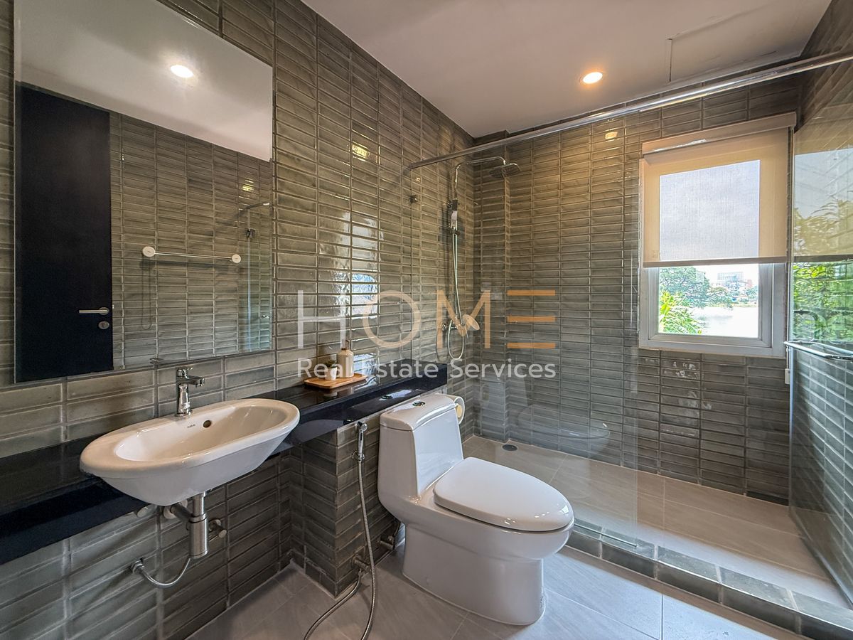 For SaleHousePattanakan, Srinakarin : Noble Tara Phatthanakan / 3 Bedrooms (Sale), NOBLE TARA PATTANAKARN / 3 Bedrooms (For Sale) Palm845