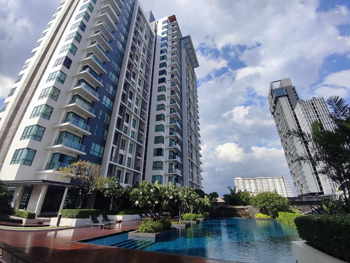 For SaleCondoOnnut, Udomsuk : Condo for sale, The Room Sukhumvit 62 BTS Punnawithi. Interested in negotiating @condobkk (with @) Code H26698