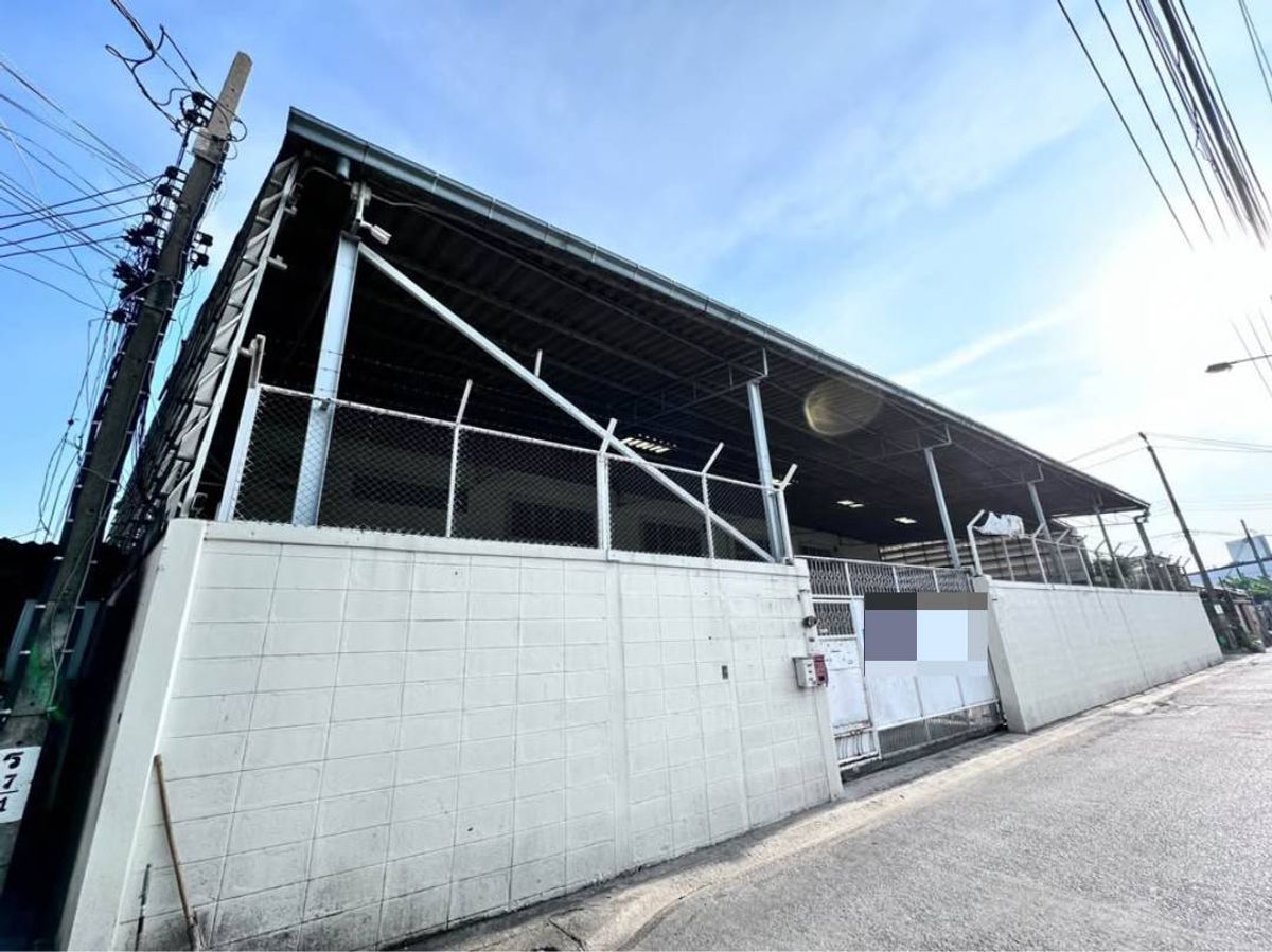 For RentFactoryRathburana, Suksawat : Rental of the Suksawat Industrial Factory, 1 rai of land, living area 2,150 sq.m., good location near Rama 2 Expressway
