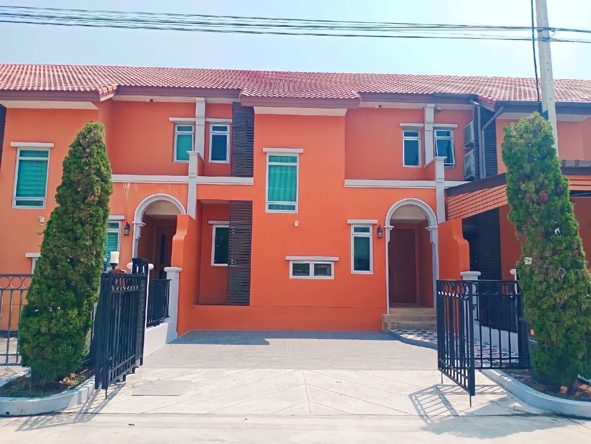 For SaleHouseHuahin, Prachuap Khiri Khan, Pran Buri : 📢👇Beachfront vacation home, Cha-am, Hua Hin, beautiful beach, clear water, only 200 meters to the beach, with good security system, only 15 minutes to Hua Hin city (village on the main road Phetkasem)