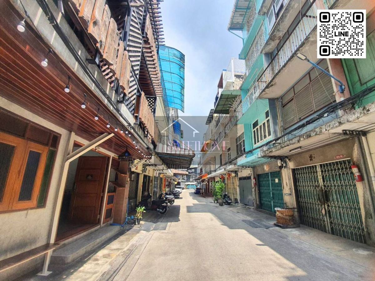 ขายอาคารพาณิชย์สยาม จุฬา สามย่าน : ขายถูก อาคารพาณิชย์รวม 3.5 คูหา สูง 3 ชั้น​ ทำเลบรรทัดทอง​ ร้านอาหารดังๆ เพียบ​ !! ใกล้ MRT หัวลำโพง !! 