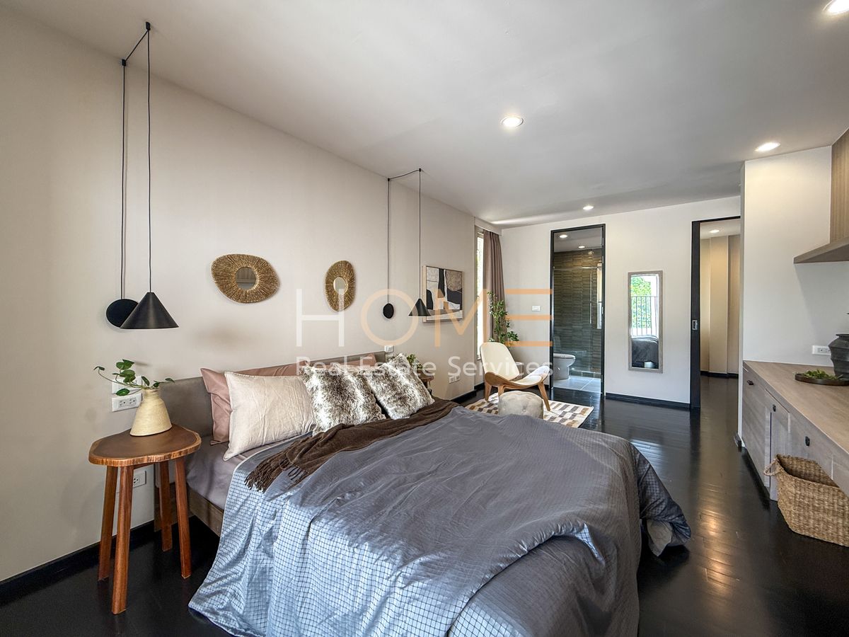 For SaleHousePattanakan, Srinakarin : Noble Tara Phatthanakan / 3 Bedrooms (Sale), NOBLE TARA PATTANAKARN / 3 Bedrooms (For Sale) Palm845