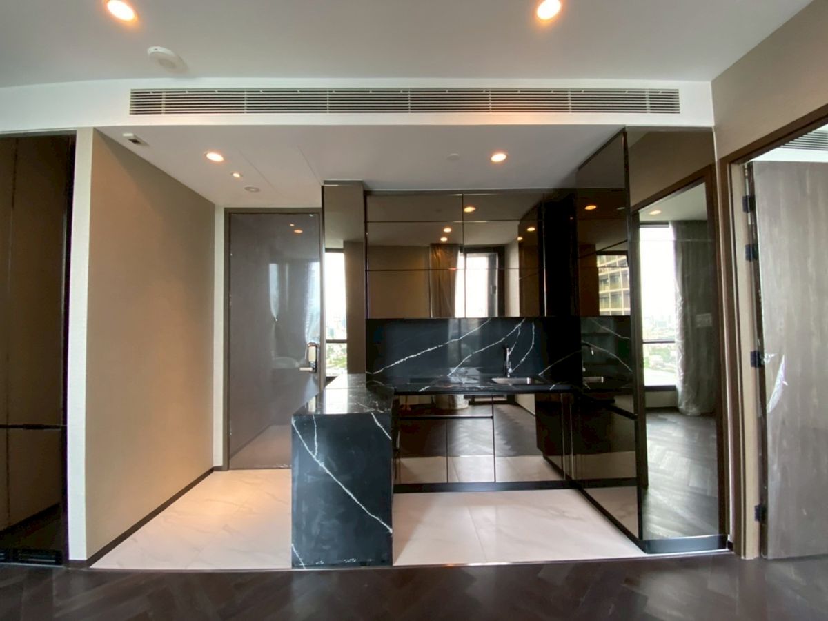 ขายคอนโดสุขุมวิท อโศก ทองหล่อ : VLM 1038  ขาย คอนโด The Esse Sukhumvit 36 : ดิ เอส สุขุมวิท 36 ขนาด 43 ตารางเมตร
