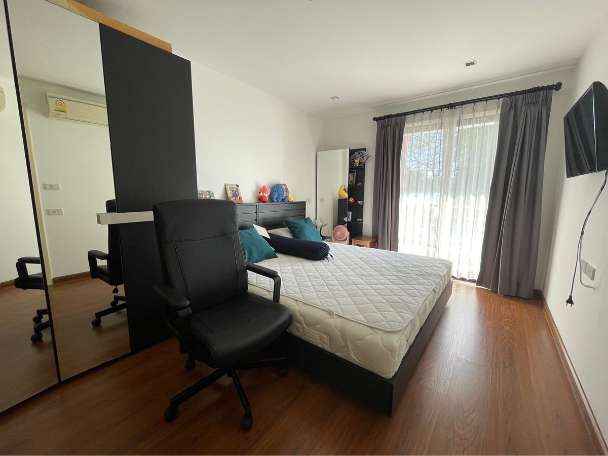 For SaleCondoSriracha Laem Chabang Ban Bueng : Foreigner Quota Condo Golden Coast Sriracha for 2,800,000 baht [#hi1248]