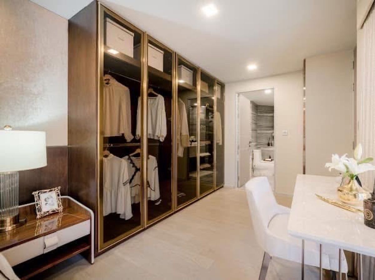 ให้เช่าคอนโดสุขุมวิท อโศก ทองหล่อ : ให้เช่า คอนโด Duplex 3 ห้องนอน Ashton Residence Sukhumvit 41 สุขุมวิท 41 เลี้ยงสัตว์ได้ Low-Rise ใกล้ BTS พร้อมพงษ์ Em District เฟอร์ครบ