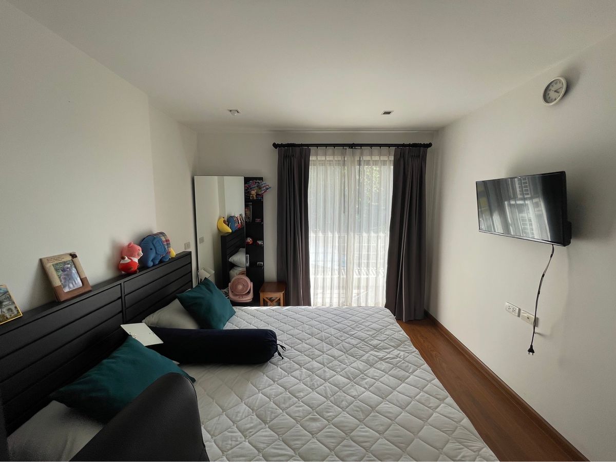 For SaleCondoSriracha Laem Chabang Ban Bueng : Foreigner Quota Condo Golden Coast Sriracha for 2,800,000 baht [#hi1248]