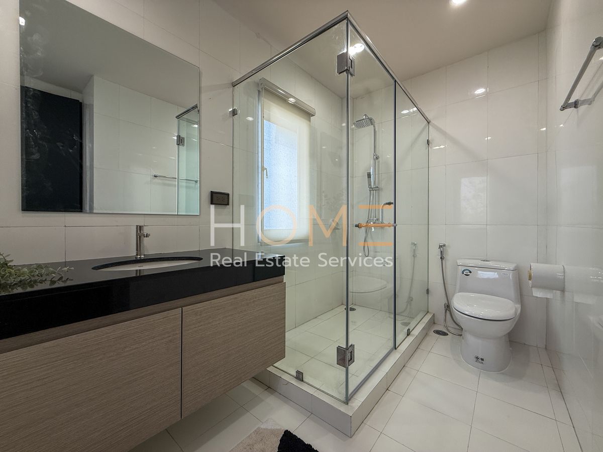 For SaleHousePattanakan, Srinakarin : Noble Tara Phatthanakan / 3 Bedrooms (Sale), NOBLE TARA PATTANAKARN / 3 Bedrooms (For Sale) Palm845