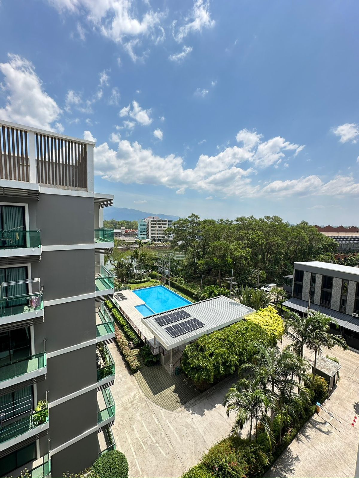 ขายคอนโดจันทบุรี : คอนโดหรู ริมน้ำจันทบุรี วิวสวย ใจกลางเมือง 1 ห้องนอน 1 ห้องน้ำ