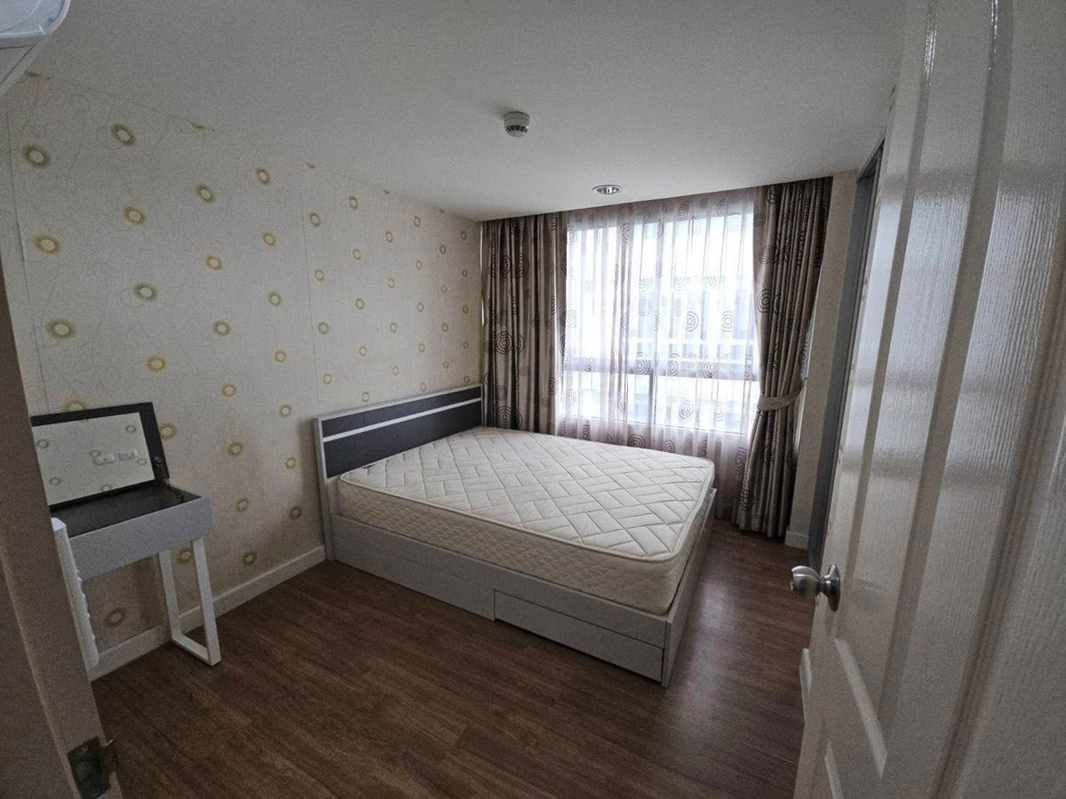 For SaleCondoRatchadapisek, Huaikwang, Suttisan : ((Condo, good location, Ratchada area)) The Kris Ratchada Condo near MRT Sutthisan