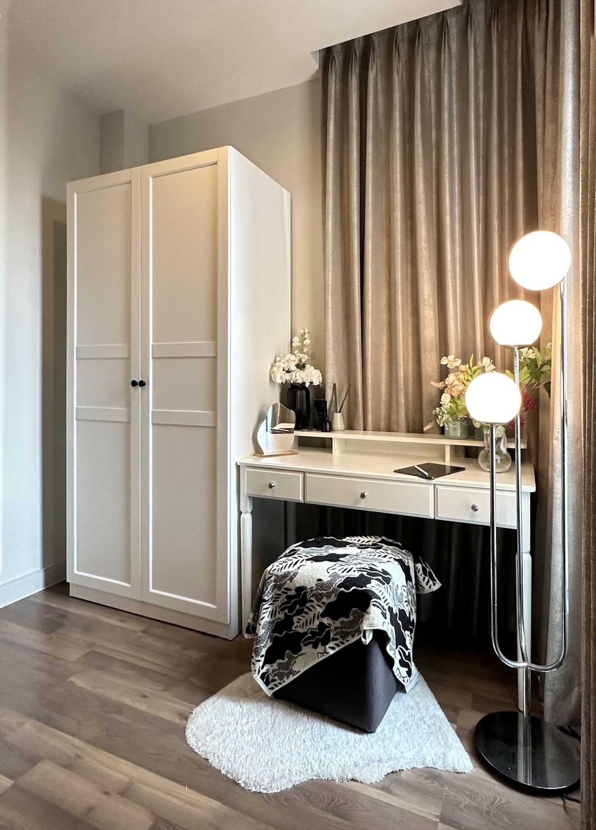 For SaleCondoOnnut, Udomsuk : Condo for sale, The Room Sukhumvit 62 BTS Punnawithi. Interested in negotiating @condobkk (with @) Code H32343