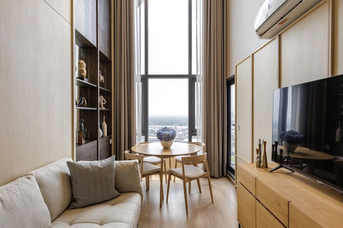 ให้เช่าคอนโดคลองเตย กล้วยน้ำไท : Life Rama 4 - Asoke | 2BR Duplex ให้เช่า