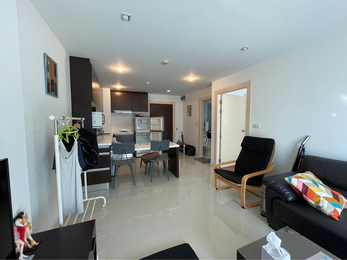 For SaleCondoSriracha Laem Chabang Ban Bueng : Foreigner Quota Condo Golden Coast Sriracha for 2,800,000 baht [#hi1248]