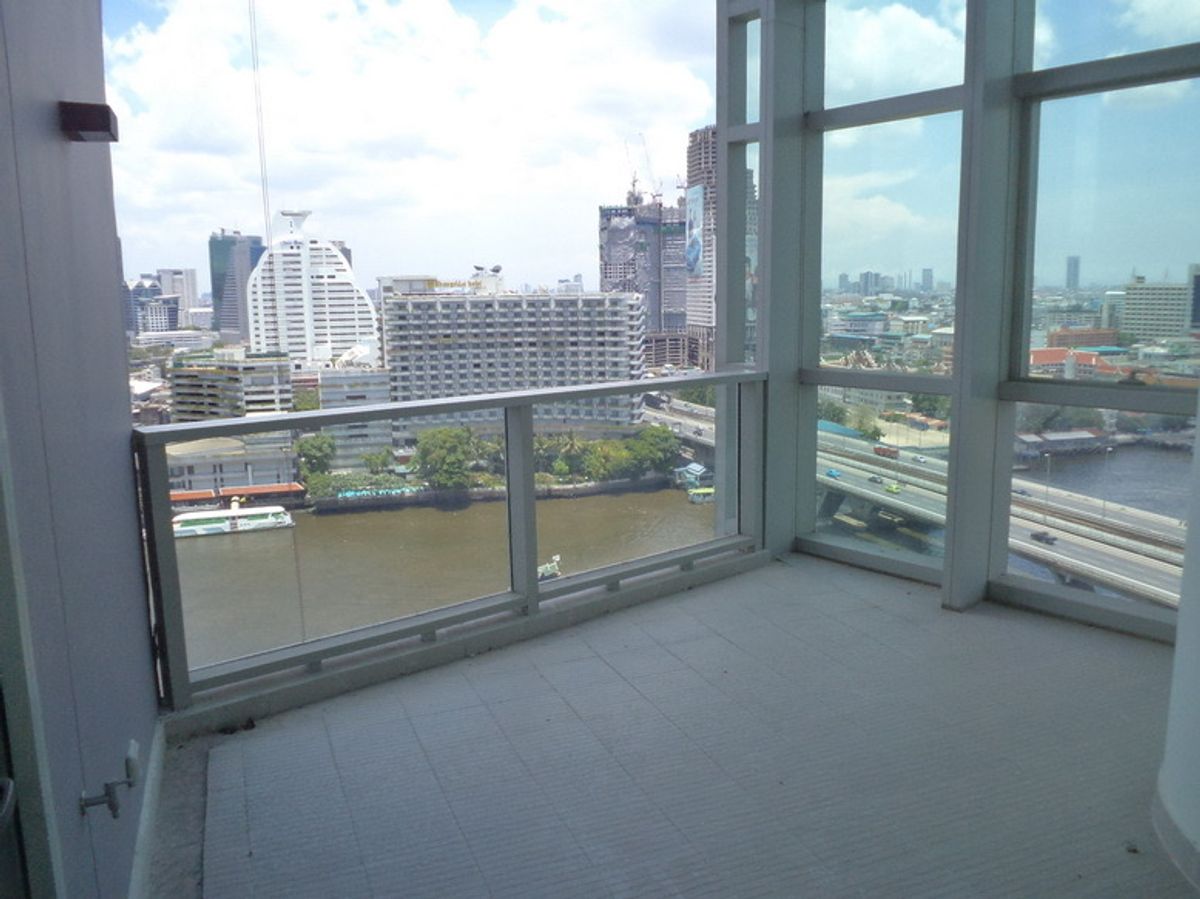 For RentCondoWongwianyai, Charoennakor : 🔥For urgent rent🔥 Condo The River, large room, Duplex, Chao Phraya River view, near BTS Charoen Nakhon station