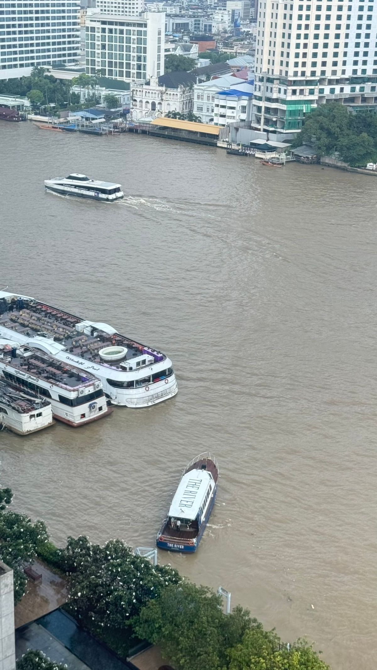 For RentCondoWongwianyai, Charoennakor : 🔥For urgent rent🔥 Condo The River, large room, Duplex, Chao Phraya River view, near BTS Charoen Nakhon station