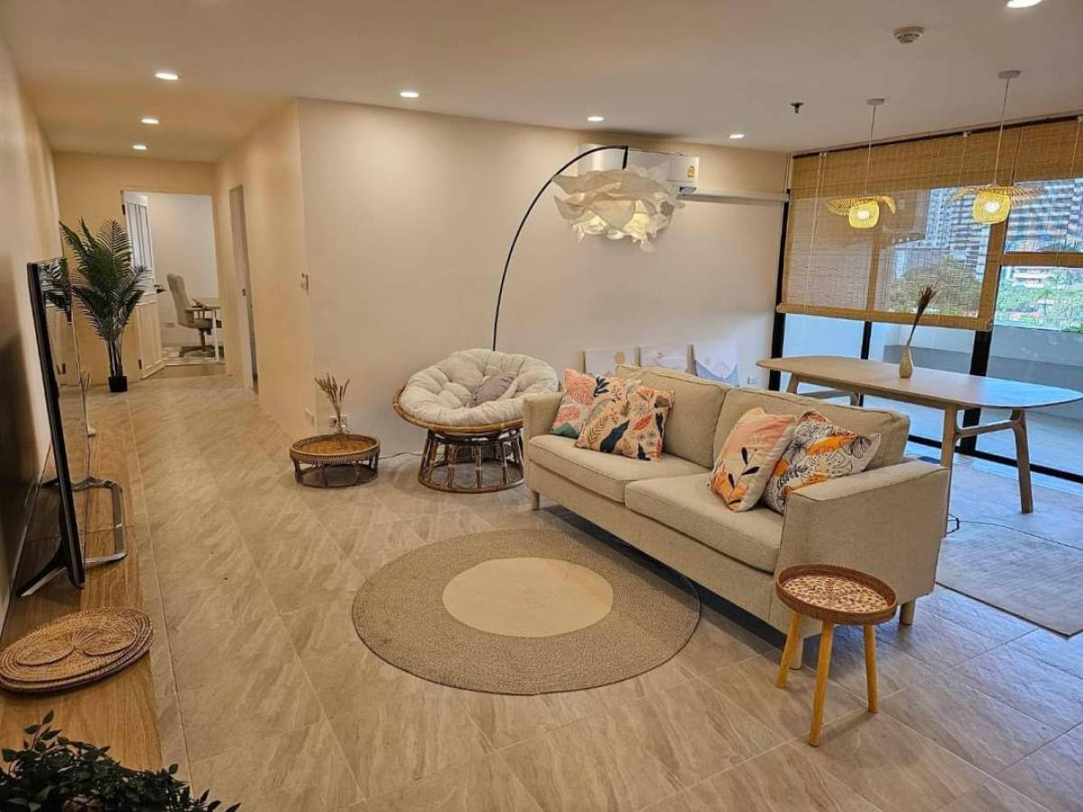 ให้เช่าคอนโดสุขุมวิท อโศก ทองหล่อ : Prestige Tower, 3 bed, 50000 per month