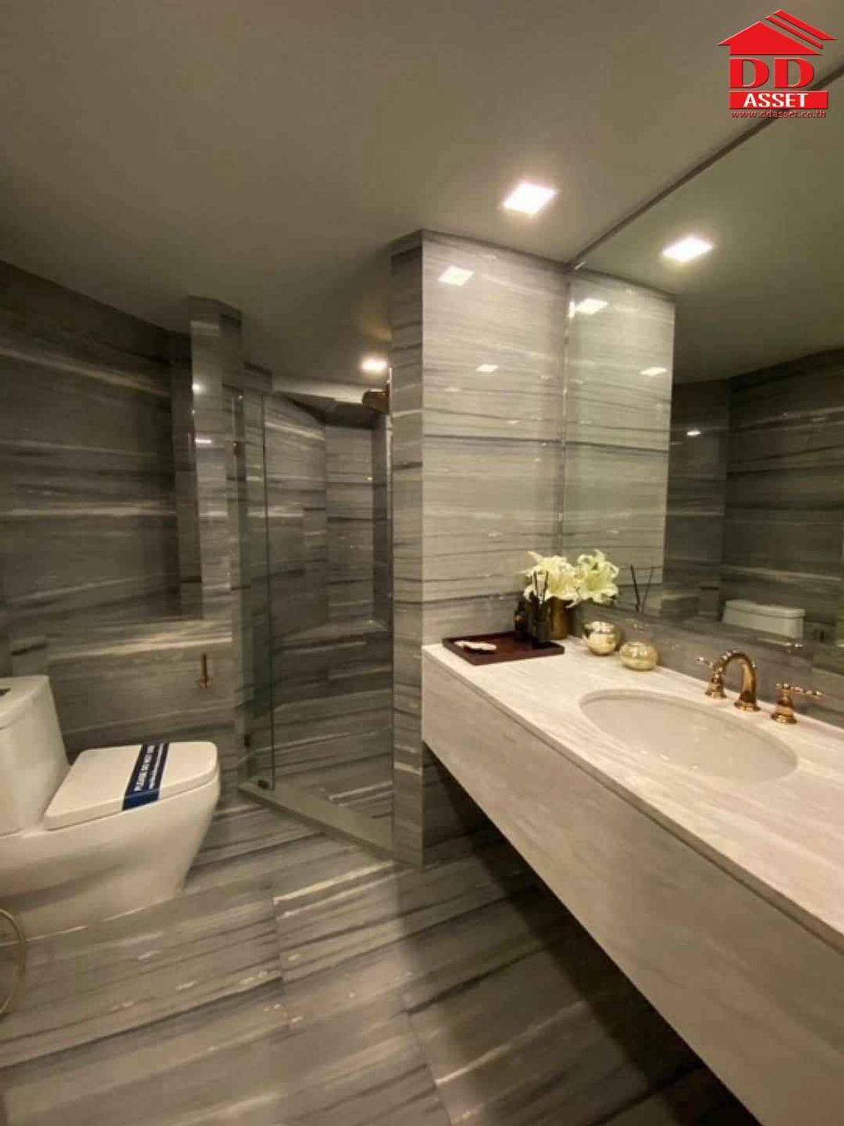 ให้เช่าคอนโดนานา : For rent Ashton Sukhumvit 41 - Duplex เเอชตัน สุขุมวิท41  รหัส : C8336