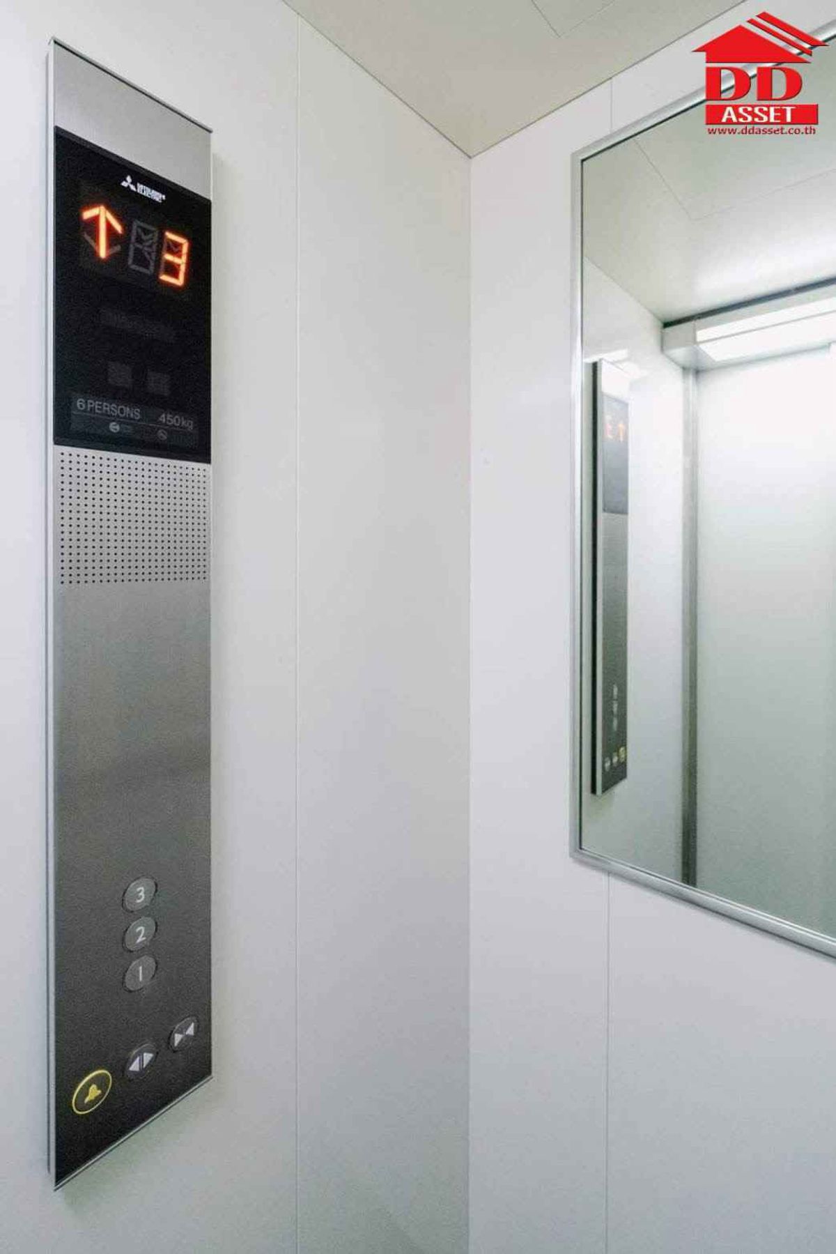 For RentHousePattanakan, Srinakarin : For Rent Vive Krungthep Kreetha, Krungthep Kreetha, behind the Velington School, Code: H8199