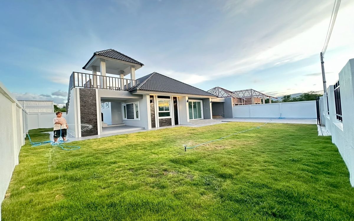 For SaleHouseCha-am Phetchaburi : House for sale Setthasiri Village Cha -am Project, Khao Yai Subdistrict, Cha -Am District, Phetchaburi Province, near Santoroni Water Park, near Cha -am Sea for 10 minutes