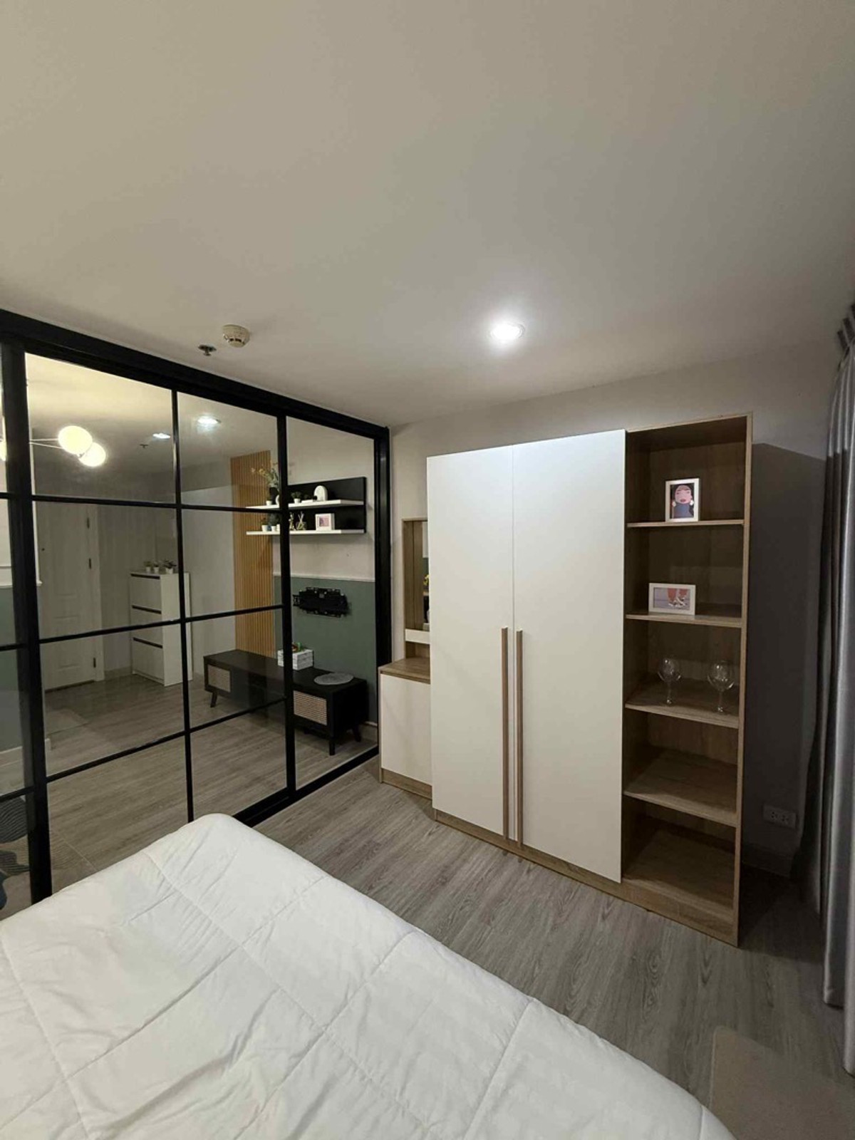 ขายคอนโดวิภาวดี ดอนเมือง หลักสี่ : ✨ขาย รีเจ้นท์โฮม แจ้งวัฒนะ15 ฝั่งสระว่ายน้ำ