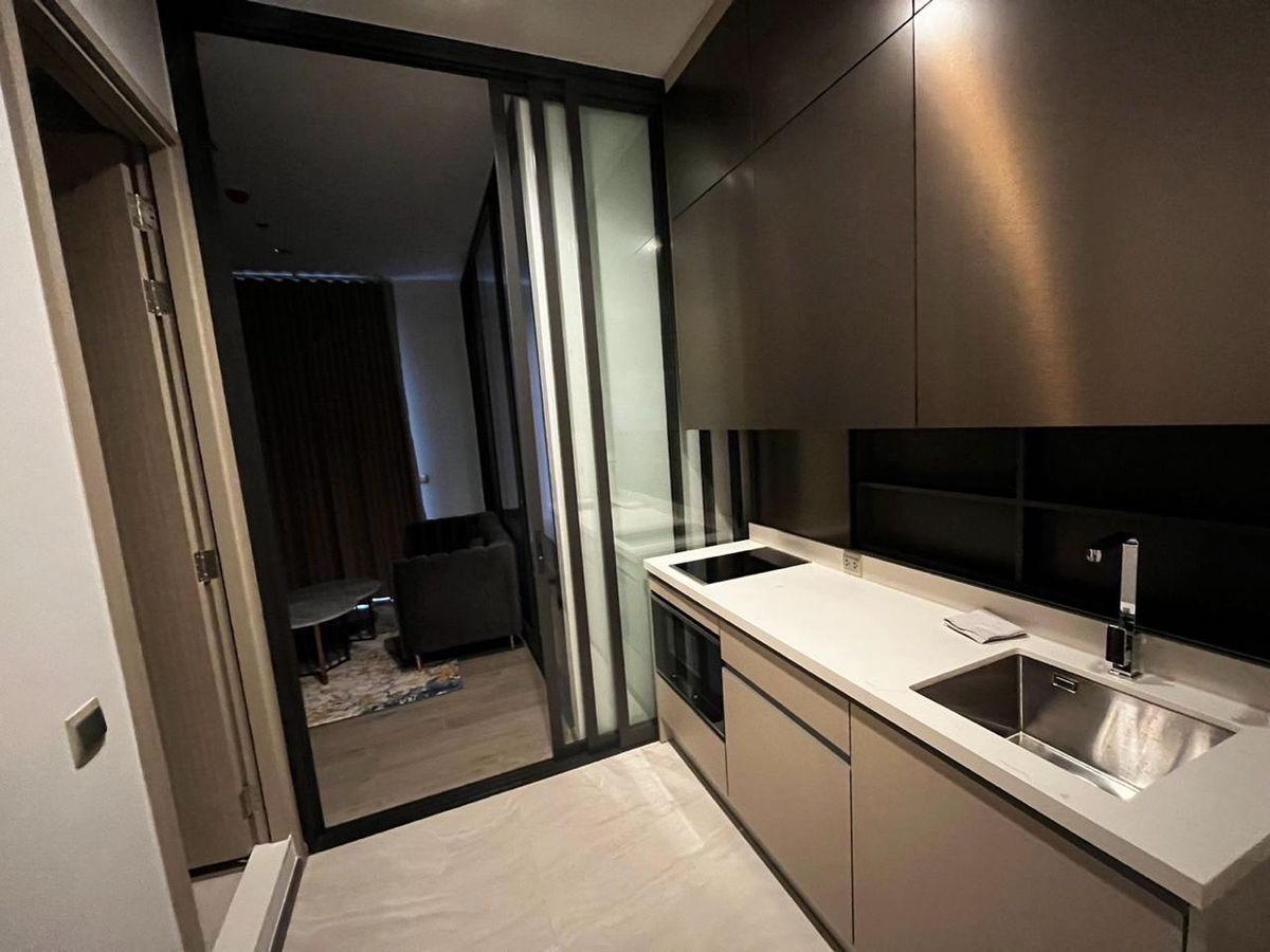 For SaleCondoRatchathewi,Phayathai : The Address Siam Ratchathewi【𝐒𝐄𝐋𝐋】🔥Condo, good location, 1BED, spacious room, clearly divided into zones. Premium furniture 🔥 Contact Line ID: @hacondo
