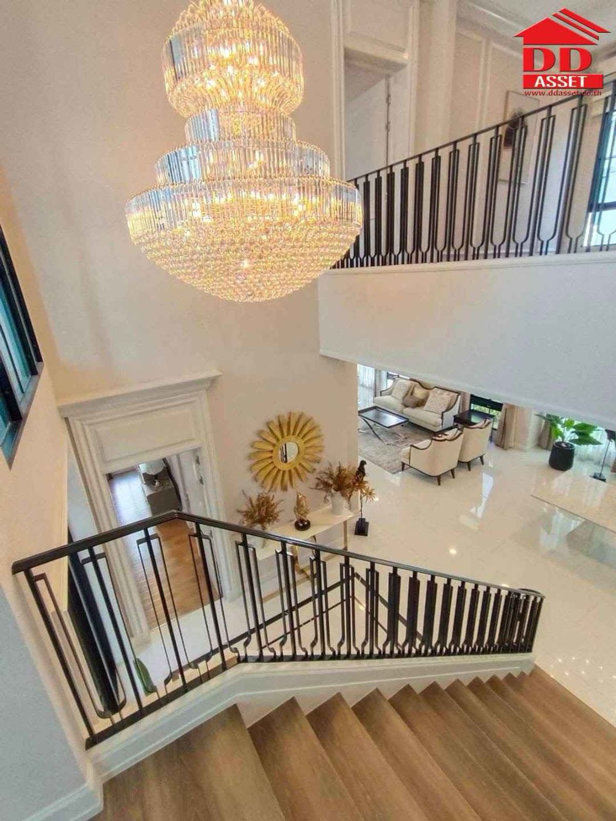 HousePattanakan, Srinakarin : Nantawan Rama 9 New Krungthepkreetha: Nantawan Rama 9, Krungthep Kreetha, Code: H8197