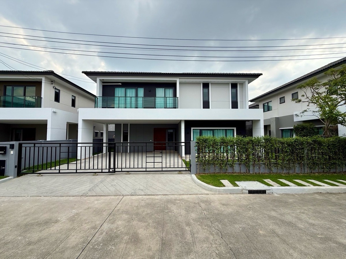 For RentHouseChaengwatana, Muangthong : Luxurious detached house, wide area, complete functions, ready to move in, Vibhavadi, Don Mueang, near the airport.