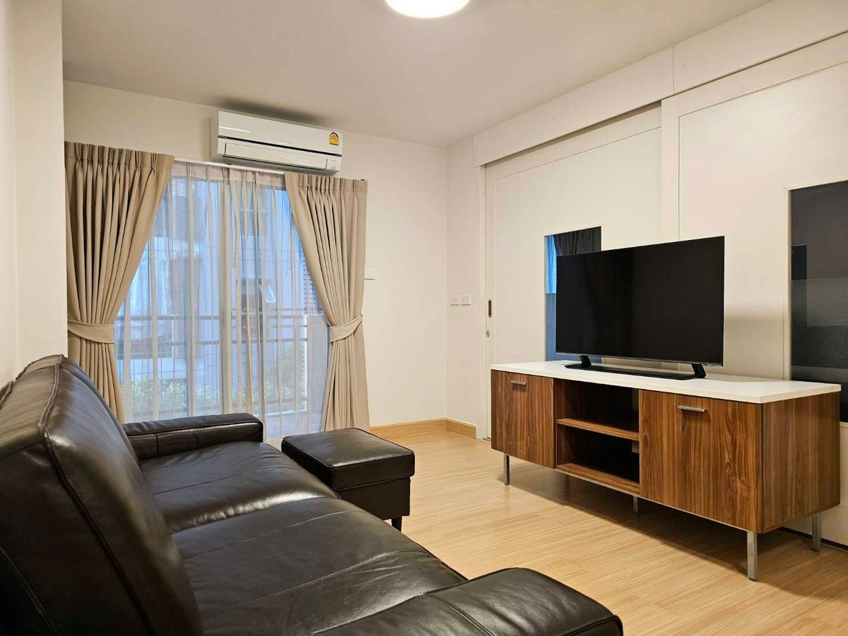 ขายคอนโดอ่อนนุช อุดมสุข : ⚡ขายด่วน⚡The Escape Condominium 1 Bedroom ขนาด 43.15 ตร.ม. ชั้น 2 อาคาร B วิวสระว่ายน้ำ