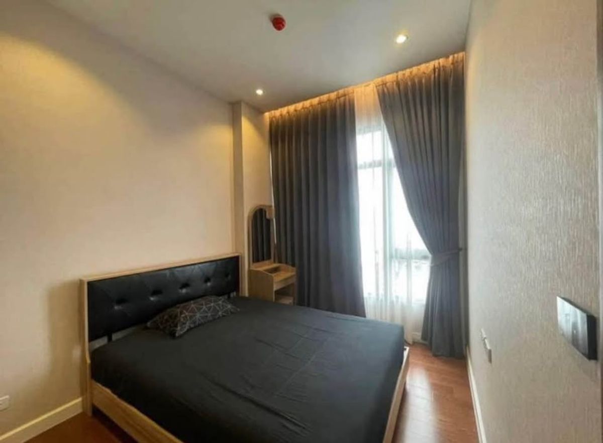 ขายคอนโดอ่อนนุช อุดมสุข : For Sale Mayfair Place Sukhumvit50 Contact Emmy 095-5300101