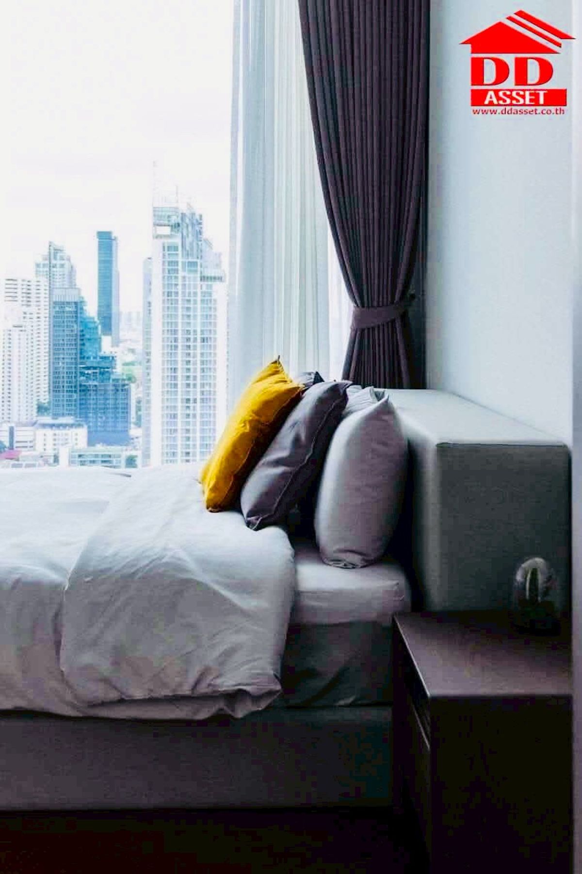 For SaleCondoNana, North Nana,Sukhumvit13, Soi Nana : For Sale Q1 Sukhumvit BTS NANA Luxurious Condo City Code: C8339