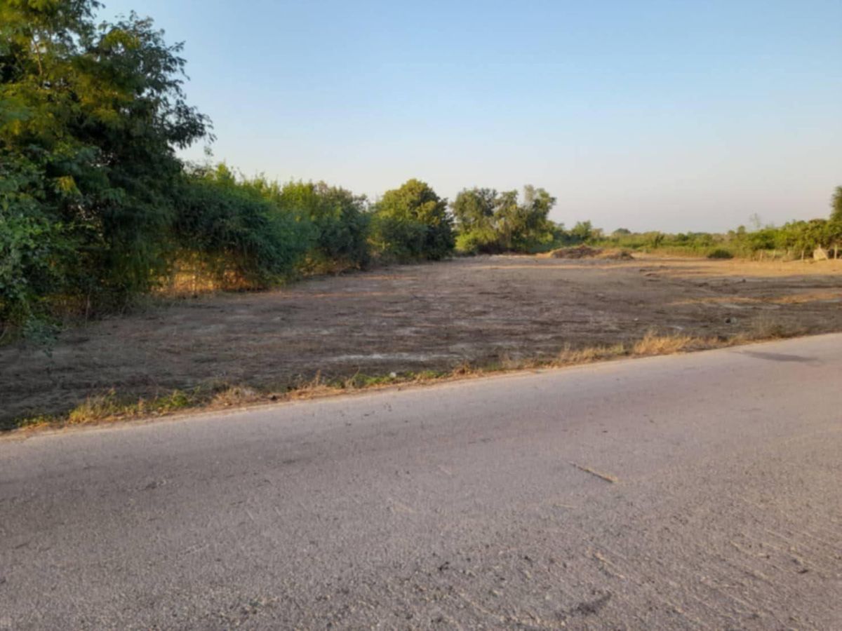For SaleLandNakhon Pathom : 📢 Land for sale, golden location! Near Wat Sam Ngam, Nakhon Pathom, Don Tum, Kamphaeng Saen, beautiful land, 1 rai 53 sq.w., ready to invest or build a house in a auspicious location!