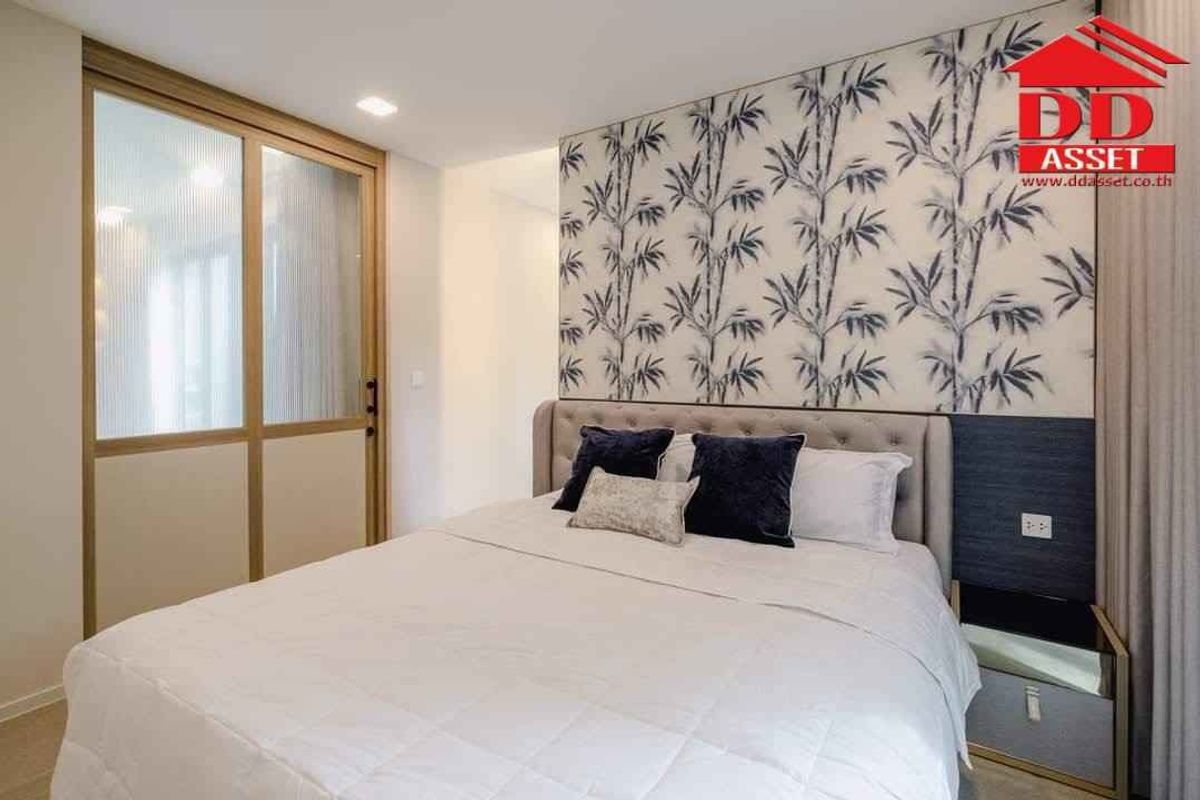 For RentHousePattanakan, Srinakarin : For Rent Vive Krungthep Kreetha, Krungthep Kreetha, behind the Velington School, Code: H8199