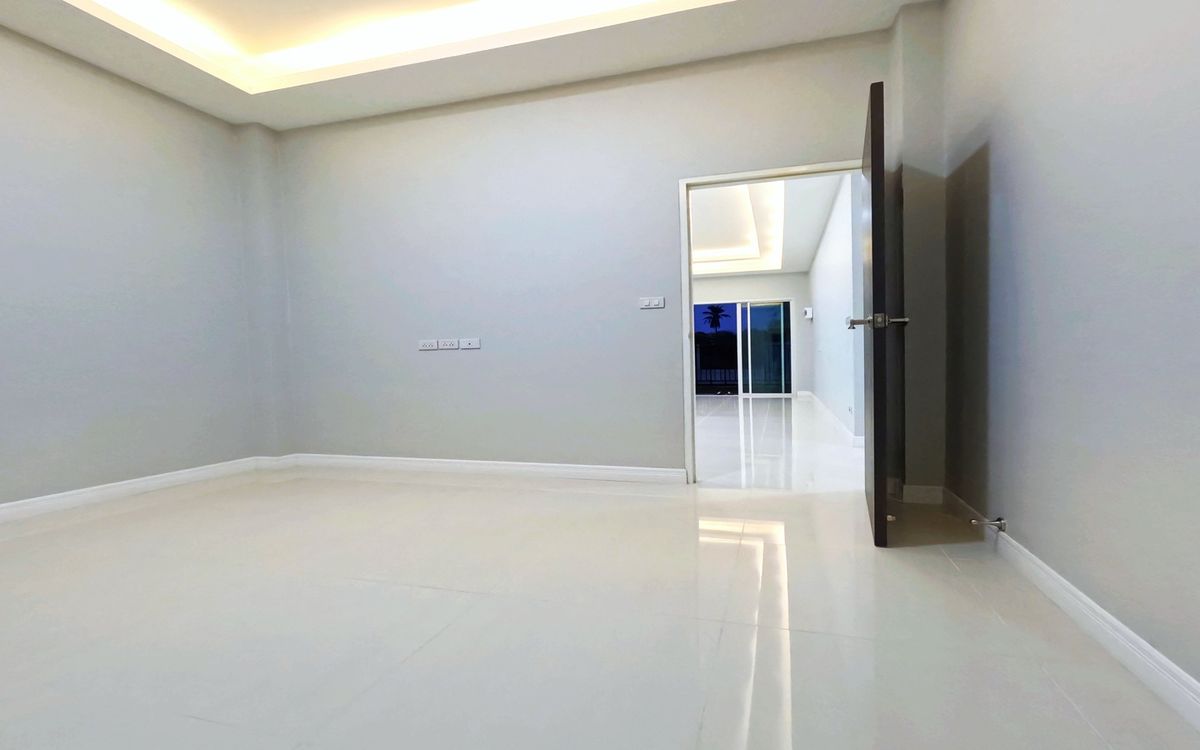 For SaleHouseCha-am Phetchaburi : House for sale Setthasiri Village Cha -am Project, Khao Yai Subdistrict, Cha -Am District, Phetchaburi Province, near Santoroni Water Park, near Cha -am Sea for 10 minutes