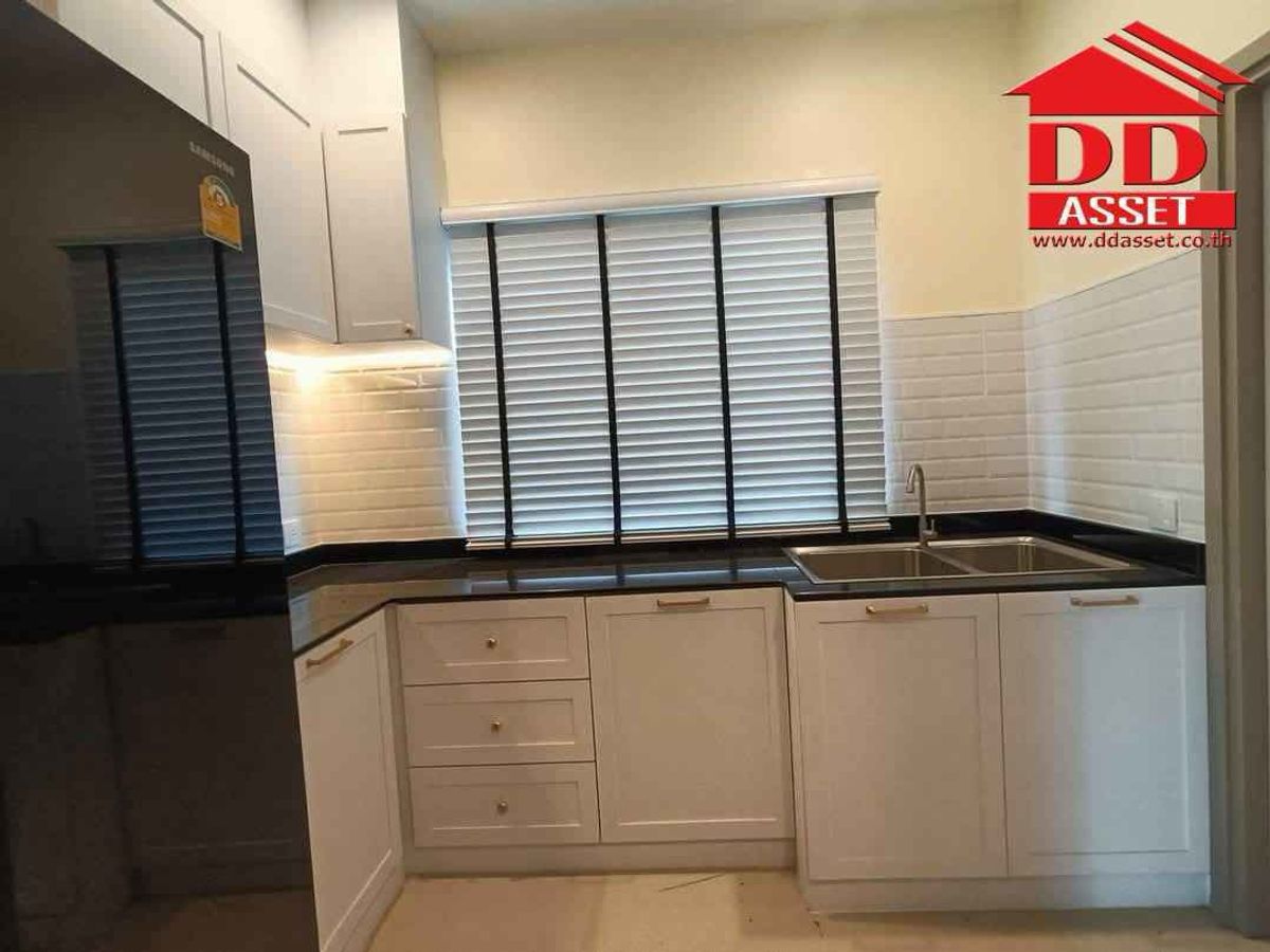 For RentHousePattanakan, Srinakarin : For Rent The Palm Krungthep Kreetha-Wongwaen The Palm, Krungthep Krungkhri-Ring Code: H8192