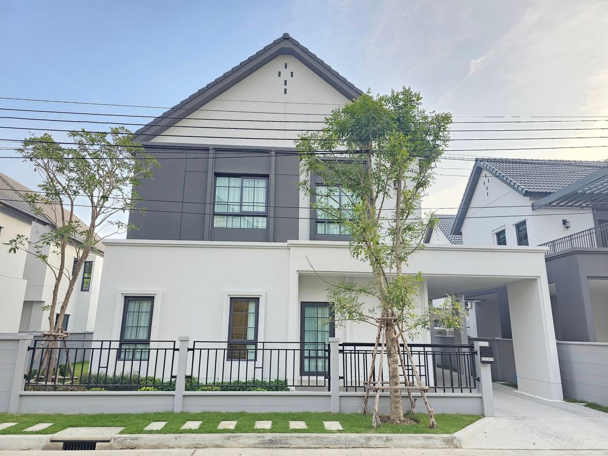 ให้เช่าบ้านบางนา แบริ่ง ลาซาล : ให้เช่า CENTRO บางนา (ยังไม่เคยเข้าอยู่) ตำบลบางแก้ว อำเภอบางพลี สมุทรปราการ  (รหัสทรัพย์ TH2-99)