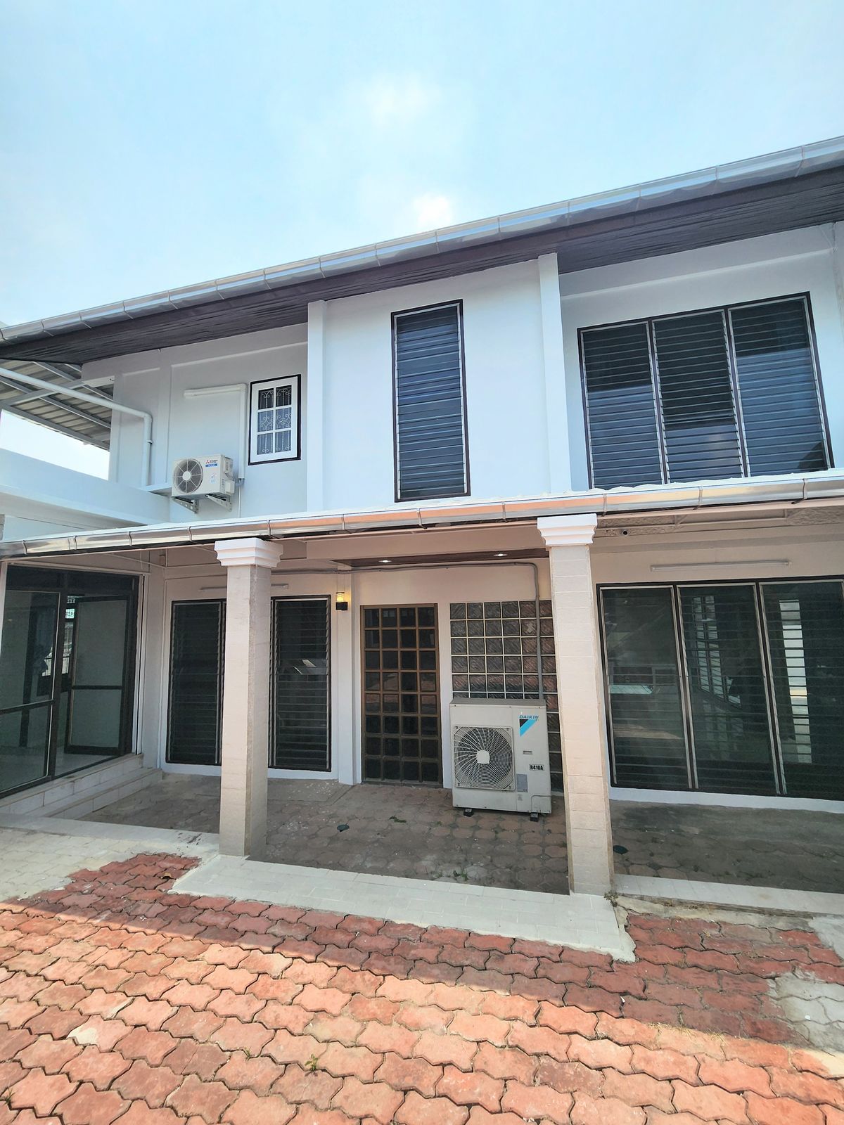 ให้เช่าบ้านพุทธมณฑล ศาลายา : ให้เช่าบ้านเดี่ยว 2-4 ห้องนอน จอดรถ 4 คัน พุทธมณฑลสาย 2 ใกล้พาซิโอ้