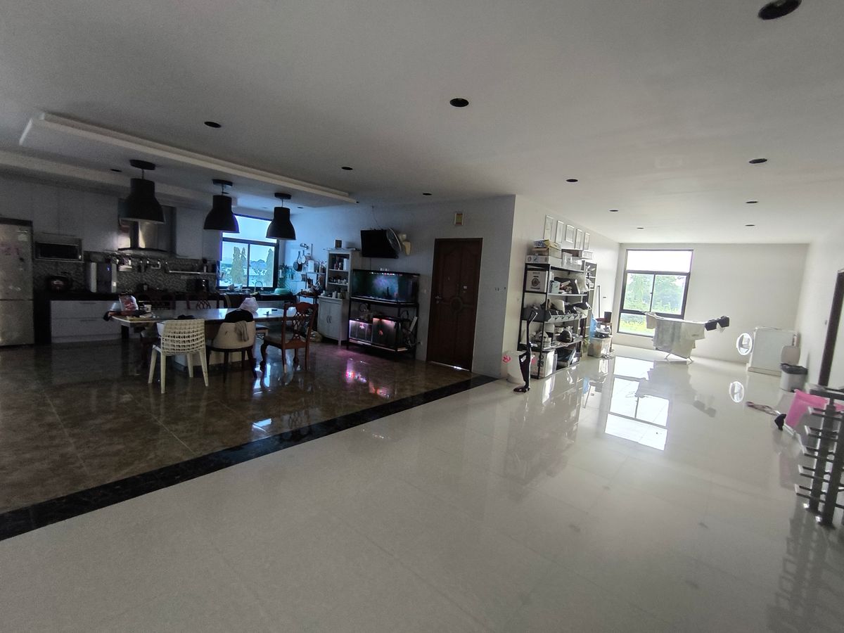 ขายอาคารพาณิชย์พัทยา บางแสน ชลบุรี สัตหีบ : อาคารพาณิชย์ 3.5 ชั้น ทำเลทำธุรกิจ พท.ใช้สอยกว่า 900 ตรม.