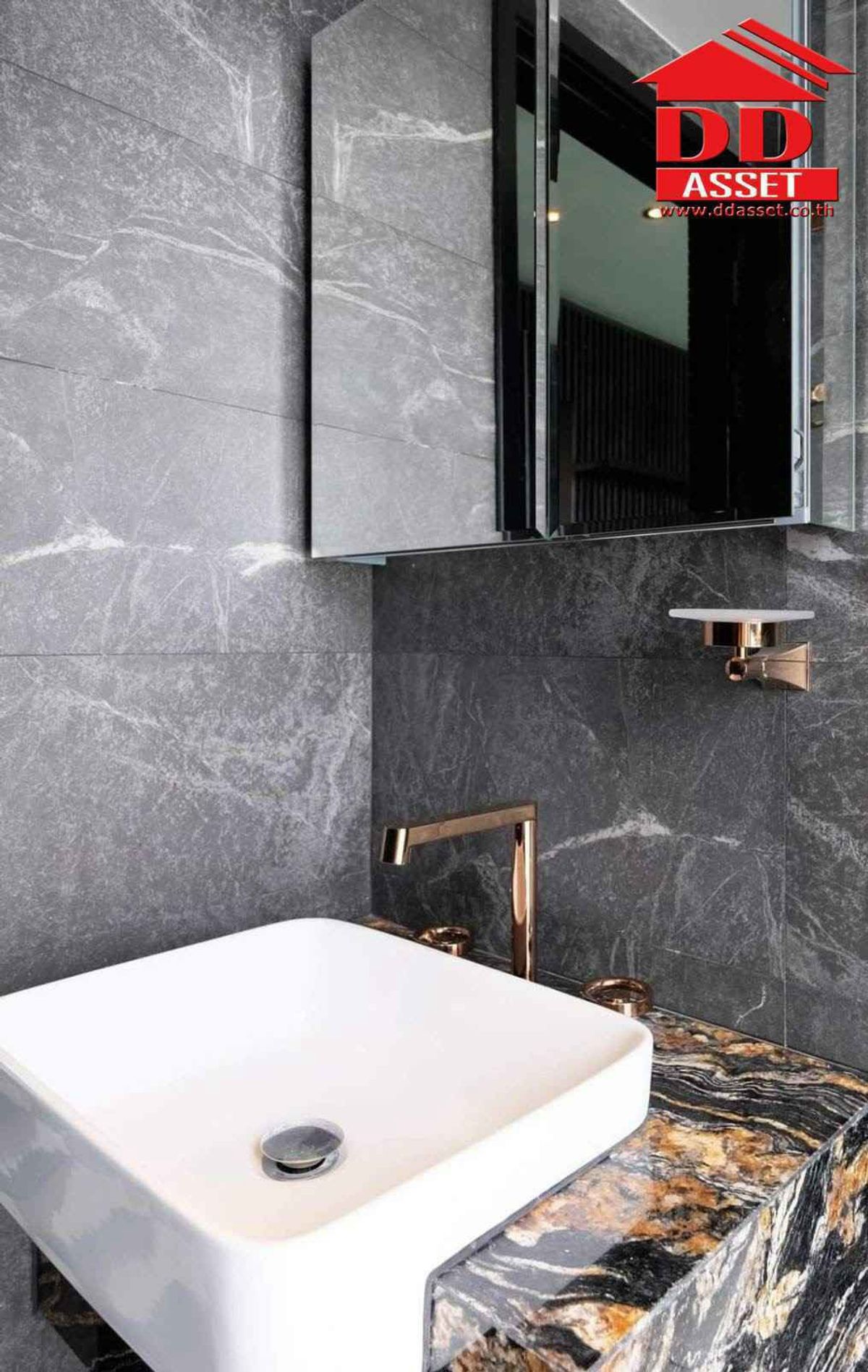 For SaleCondoRama9, Petchburi, RCA : Selling A Special ID Asoke- Ratchada A Space ID Asok- Ratchada Code: C8338